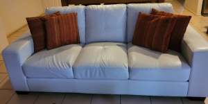 Sofa/Couch Beige Vinyl 3 Seater