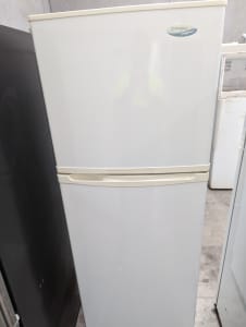 339L Westinghouse frost free fridge freezer with 1 month warranty