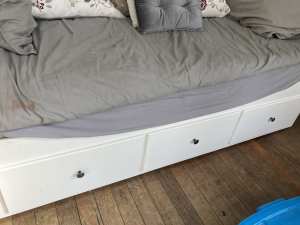 IKEA day bed Hemnes excellent condition
