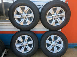 17" Prado GXL alloy rims and brand new Yokohama All Terrain tyres