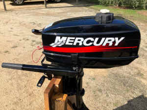 Mercury 2.5HP outboard motor