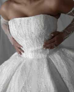 Wedding dress by Myriam bridal couture