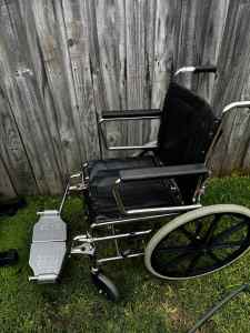 Glide wheelchair
