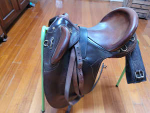 Kimberley Bates 17 inch Stock Saddle