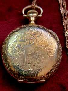 Antique 1905 Hampden 15 jewel Gold Filled Ladies Mechanical Fob Watch 