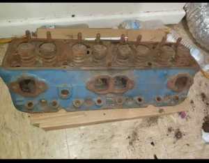 Chev small Block 350/400 cylinder head x 1 of, 76cc chambers