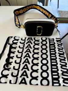Marc Jacobs Black/White/Gold Cross Body Bag