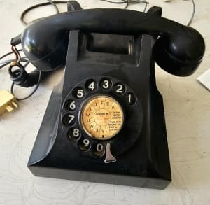 Vintage Black Bakelite Rotary Dial Telephone Phone