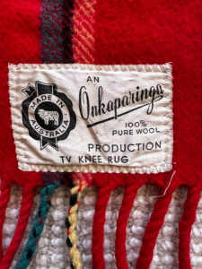 Vintage Onkaparingo pure wool tv knee blanket