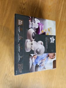 Tommee Tippee express breast pump
