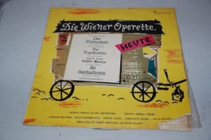 DIE WIENER OPERETTE - Vintage Vinyl Record - 33rpm/12" - VGUC