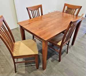 Free delivery dining table and 4 chairs $220