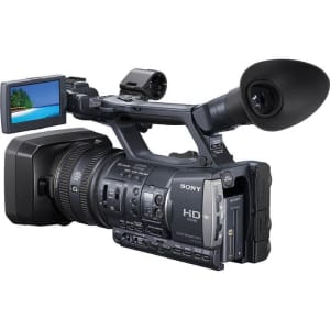 SONY HDR-AX2000E Professional Video Camera AS NEW - WILL POST TO AUST