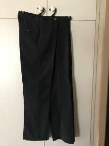 2x mens/ teens black dress pants- hardly worn! size 30