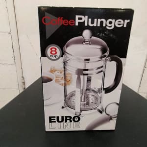 Euro Line 8 cup coffee plunger. Brand new in box. 