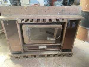Coonara wood heater with electric fan