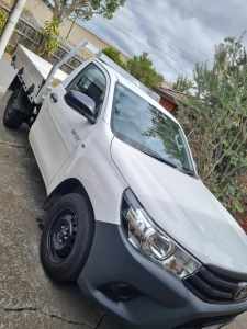 2023 TOYOTA HILUX WORKMATE (4x2) 5 SP MANUAL C/CHAS