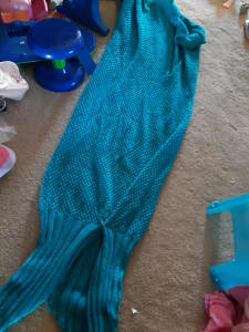 Kensington Mermaid tail Blanket