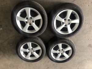 MAZDA 3 16 INCH FACTORY ALLOY MAGS WITH GOOD TYRES 5 X 114.3 16