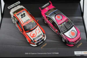 CLASSIC Carlectibles 1/43 Davidson Whincup 1-2 FINISH 2009 SET