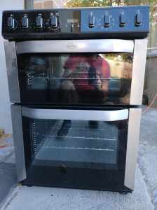 Belling 60 cm ceramic top with dual ovens