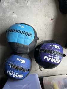 SMAI wall balls for all 6,9,12kg