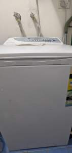 Washing Machine and refrigerator