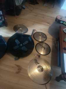 Paiste PST5 full cymbal set plus SKB hardcase deal
