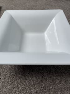 Large square display/serving bowl NEW