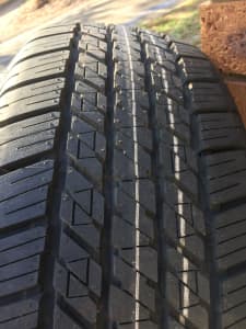 Brand New Tyre Dueler D684 Highway Terrain 245/65R17 111S