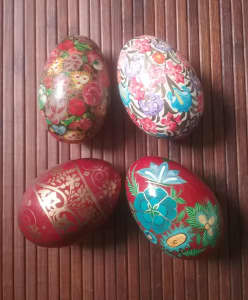 Hand Painted Lacquered Eggs,Kashmir Eggs,Paper Mache Eggs,Easter Eggs