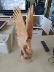 EAGLE AND SNAKE TIMBER CARVING 