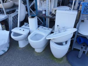 Sinks, Troughs & Toilet Cisterns from $25 - Vinsan Salvage G166V