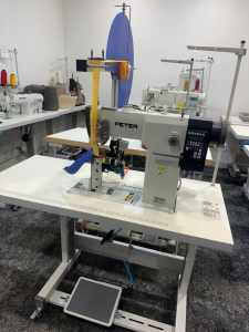 Post bed sewing machine for cap Bayswater Knox Area Preview