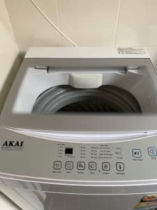 AKAI 7kg washing machine 