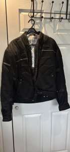 Motorcycle jacket with removable inner liner (large)