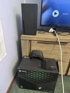 X Box Series X 1TB Console with wireless controller 