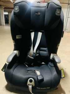 Britax Safe-n-Sound Maxi Guard PRO Car Seat