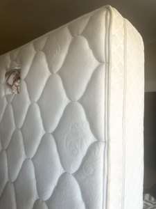 Queen Size Pillow Top Latex Mattress