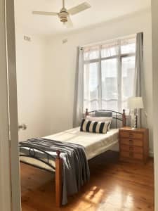 Fully Furnished room available in Ascot Vale - all bills included