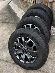 Ford Ranger Wildtrak 2023 tyres/rims. Less than 5k kms Make an offer.
