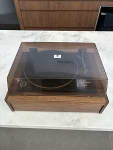 Sharp GS-5454 Solid State Turntable