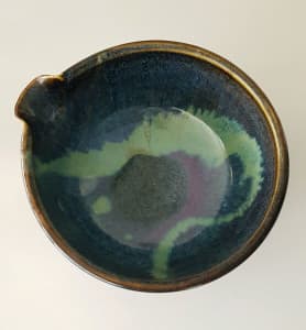Ian beniston pottery bowl
