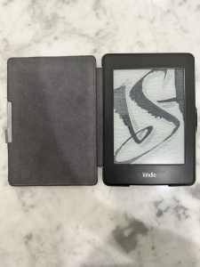 Kindle Paperwhite 6th Generation with Case