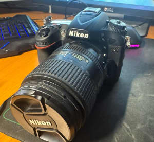 Nikon D7200 18-300mm Lense