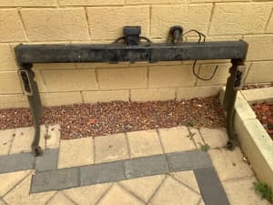 Tow bar, come of Renault Trafic