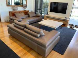 King Living Strata 2.5 and 3 Seater Deluxe Leather Sofas