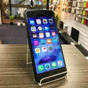 iPhone 7 128G Black Good Condition Fully Unlocked Warranty Tax Invoice