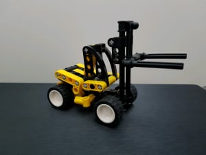 LEGO Technic Mini Fork-Lift 8441 rare model