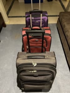 Travel luggage x 3